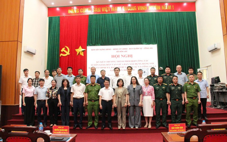 Hòa Lạc ký kết chương trình phối hợp công tác tuyên giáo, dân vận giai đoạn 2026–2030- Ảnh 10.