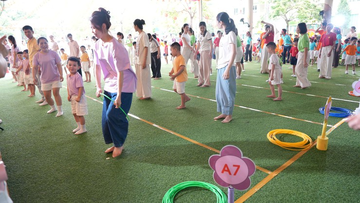 Trường Mầm non Dương Liễu tổ chức Hội thi “Bé khoẻ - Bé ngoan” và tổng kết mô hình giáo dục trọng điểm năm học 2025-2026 - Ảnh 13.