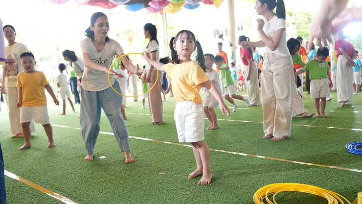 Trường Mầm non Dương Liễu tổ chức Hội thi “Bé khoẻ - Bé ngoan” và tổng kết mô hình giáo dục trọng điểm năm học 2025-2026 - Ảnh 14.