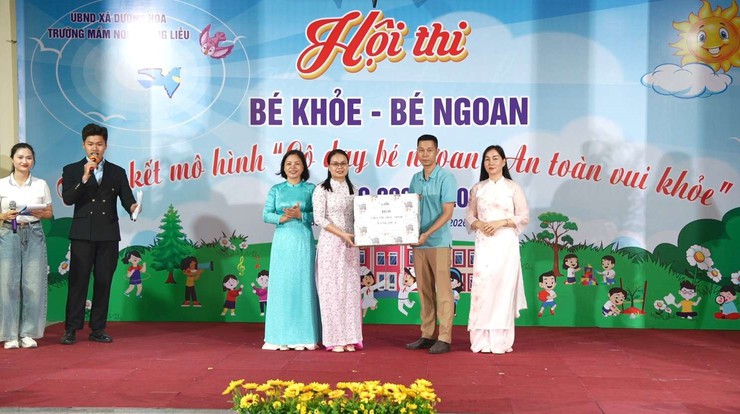Trường Mầm non Dương Liễu tổ chức Hội thi “Bé khoẻ - Bé ngoan” và tổng kết mô hình giáo dục trọng điểm năm học 2025-2026 - Ảnh 2.