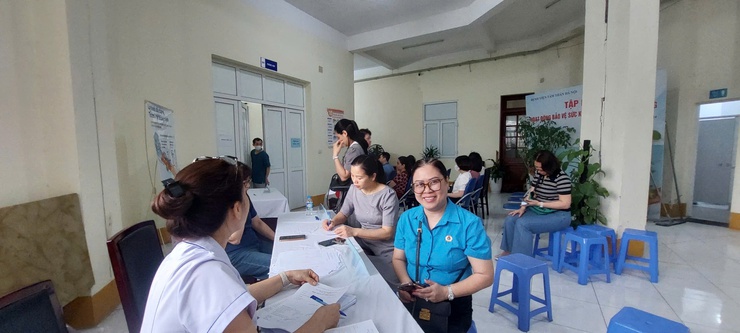 CÔNG ĐOÀN PHƯỜNG CẦU GIẤY TỔ CHỨC CHƯƠNG TRÌNH KHÁM, TƯ VẤN CHĂM SÓC SỨC KHỎE SINH SẢN MIỄN PHÍ CHO ĐOÀN VIÊN, CÔNG CHỨC, VIÊN CHỨC, NGƯỜI LAO ĐỘNG TRÊN ĐỊA BÀN PHƯỜNG NĂM 2026- Ảnh 3.