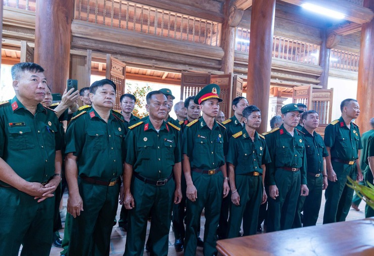 HỘI CỰU CHIẾN BINH XÃ ỨNG THIÊN TỔ CHỨC CÁC HOẠT ĐỘNG THIẾT THỰC CHÀO MỪNG NGÀY GIẢI PHÓNG MIỀN NAM, THỐNG NHẤT ĐẤT NƯỚC- Ảnh 3.