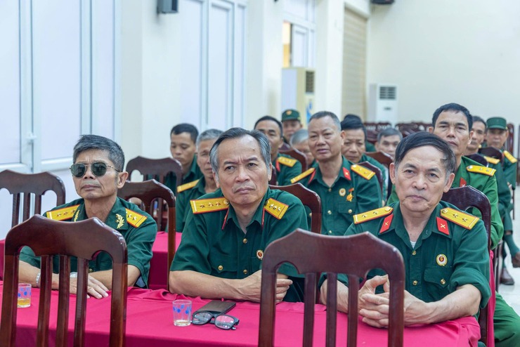 HỘI CỰU CHIẾN BINH XÃ ỨNG THIÊN TỔ CHỨC CÁC HOẠT ĐỘNG THIẾT THỰC CHÀO MỪNG NGÀY GIẢI PHÓNG MIỀN NAM, THỐNG NHẤT ĐẤT NƯỚC- Ảnh 5.