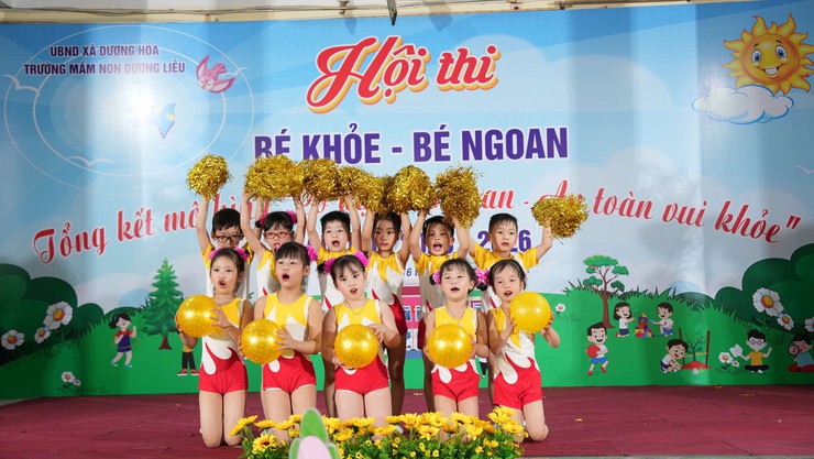 Trường Mầm non Dương Liễu tổ chức Hội thi “Bé khoẻ - Bé ngoan” và tổng kết mô hình giáo dục trọng điểm năm học 2025-2026 - Ảnh 7.