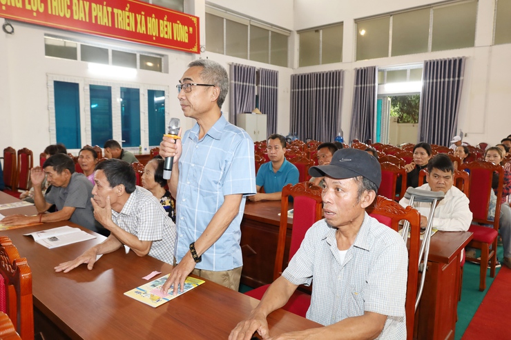 Hội Người khuyết tật phường Tùng Thiện tổ chức chương trình tọa đàm với chủ đề Quyền và nghĩa vụ của người khuyết tật- Ảnh 3.