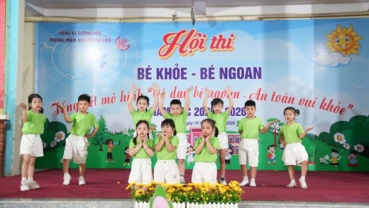 Trường Mầm non Dương Liễu tổ chức Hội thi “Bé khoẻ - Bé ngoan” và tổng kết mô hình giáo dục trọng điểm năm học 2025-2026 - Ảnh 8.