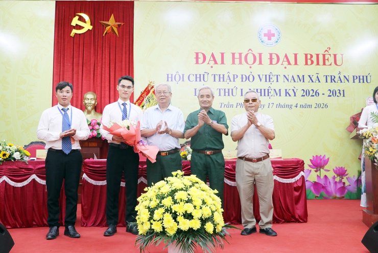 Đại hội đại biểu Hội Chữ thập đỏ xã Trần Phú lần thứ I, nhiệm kỳ 2026–2031 thành công tốt đẹp.- Ảnh 2.