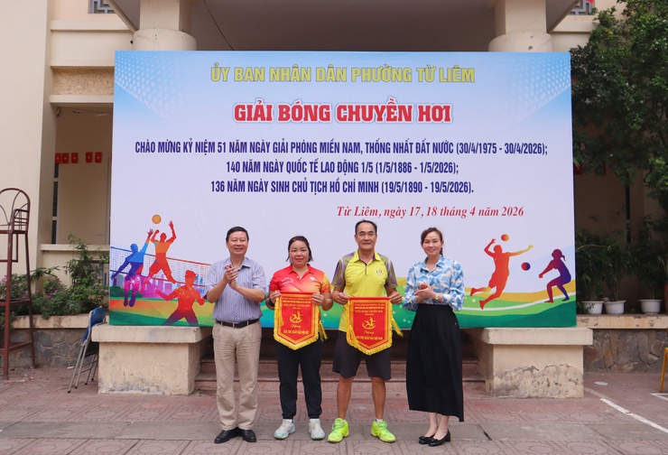 Giải bóng chuyền hơi phường Từ Liêm năm 2026 diễn ra sôi nổi, lan tỏa tinh thần đoàn kết- Ảnh 3.