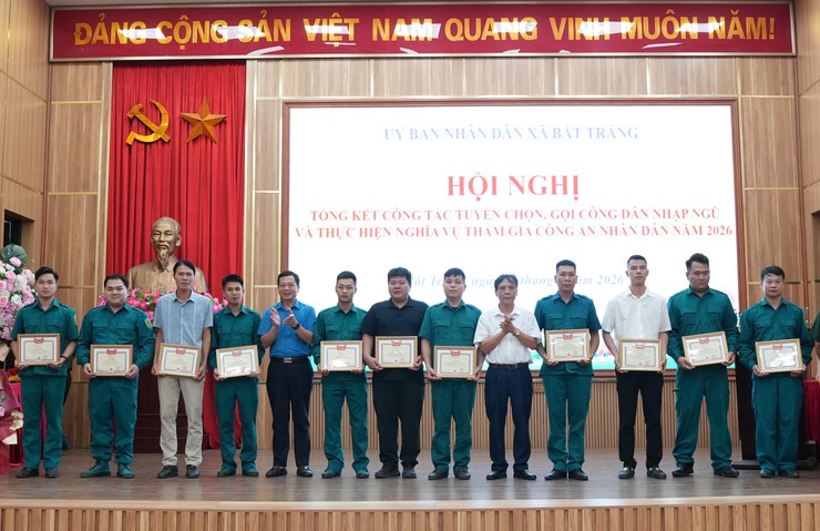 Bát Tràng hoàn thành 100% chỉ tiêu tuyển quân năm 2026- Ảnh 5.