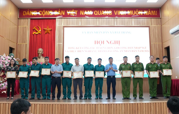 Bát Tràng hoàn thành 100% chỉ tiêu tuyển quân năm 2026- Ảnh 6.