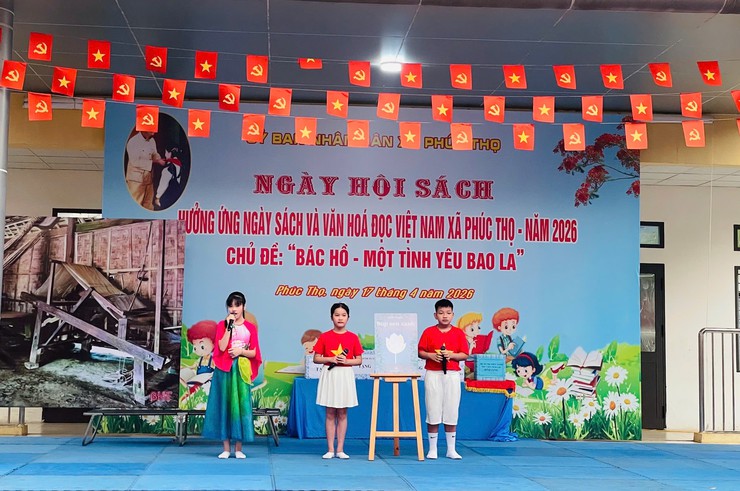 Phúc Thọ lan tỏa Ngày hội sách năm 2026 với chủ đề "Bác Hồ - Một tình yêu bao la"- Ảnh 9.