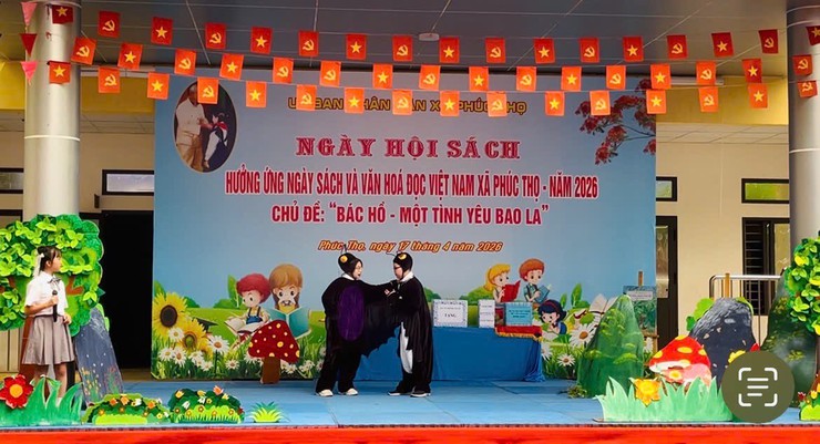 Phúc Thọ lan tỏa Ngày hội sách năm 2026 với chủ đề "Bác Hồ - Một tình yêu bao la"- Ảnh 11.