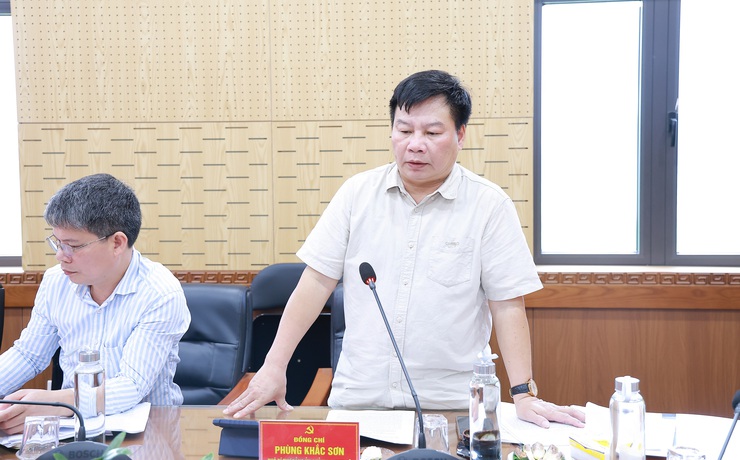 Xã Yên Xuân tổ chức Hội nghị Ban Thường vụ Đảng ủy nhằm thảo luận, thống nhất một số nội dung quan trọng...- Ảnh 2.