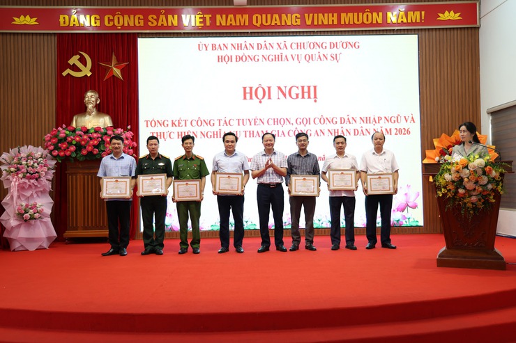 Xã Chương Dương tổng kết công tác tuyển chọn, 
gọi công dân nhập ngũ năm 2026
- Ảnh 3.