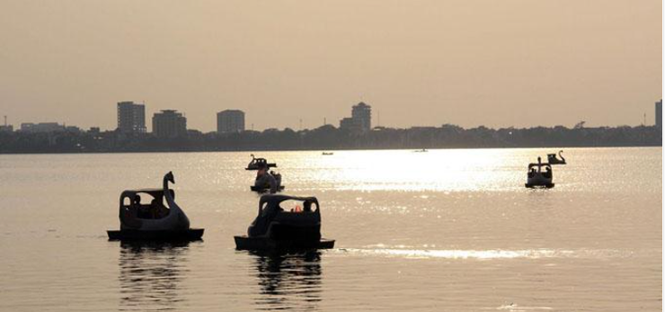 Hồ Tây – nét chấm phá đầy thi vị giữa lòng thủ đô- Ảnh 2.