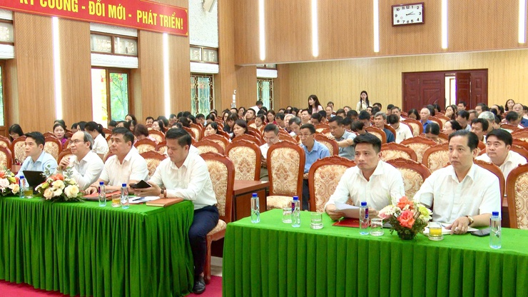 Đảng ủy xã Thư Lâm tổ chức Hội nghị quán triệt, triển khai chương trình hành động của Trung ương, Thành phố và của Đảng ủy xã; hướng dẫn nghiệp vụ công tác kiểm tra, giám sát, thi hành kỷ luật trong Đảng- Ảnh 1.