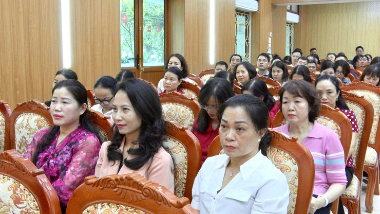 Đảng ủy xã Thư Lâm tổ chức Hội nghị quán triệt, triển khai chương trình hành động của Trung ương, Thành phố và của Đảng ủy xã; hướng dẫn nghiệp vụ công tác kiểm tra, giám sát, thi hành kỷ luật trong Đảng- Ảnh 13.