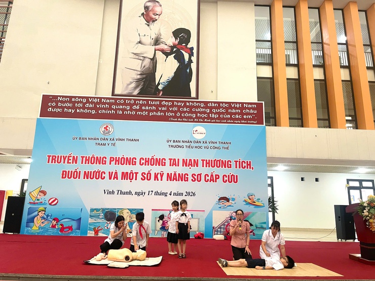 XÃ VĨNH THANH TỔ CHỨC TRUYỀN THÔNG PHÒNG, CHỐNG TAI NẠN THƯƠNG TÍCH, ĐUỐI NƯỚC VÀ KỸ NĂNG SƠ CẤP CỨU- Ảnh 12.