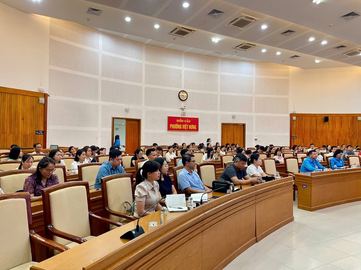 Công đoàn phường Việt Hưng, Phúc Lợi phối hợp tổ chức Hội nghị tập huấn phương pháp, kỹ năng hoạt động công đoàn trong tình hình mới- Ảnh 3.