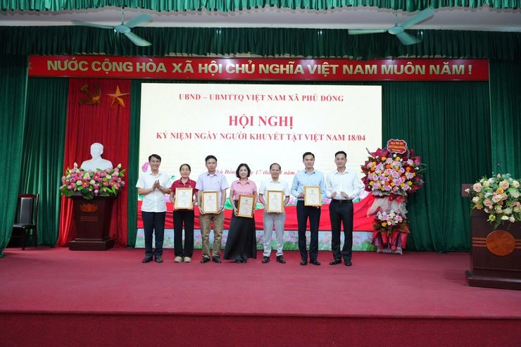 Xã Phù Đổng tổ chức Hội nghị kỷ niệm Ngày người khuyết tật Việt Nam 18/4. - Ảnh 5.