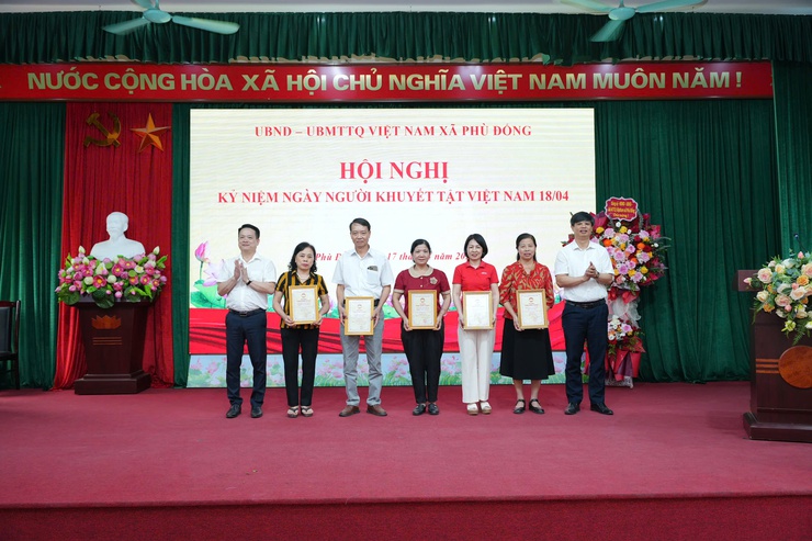 Xã Phù Đổng tổ chức Hội nghị kỷ niệm Ngày người khuyết tật Việt Nam 18/4. - Ảnh 6.