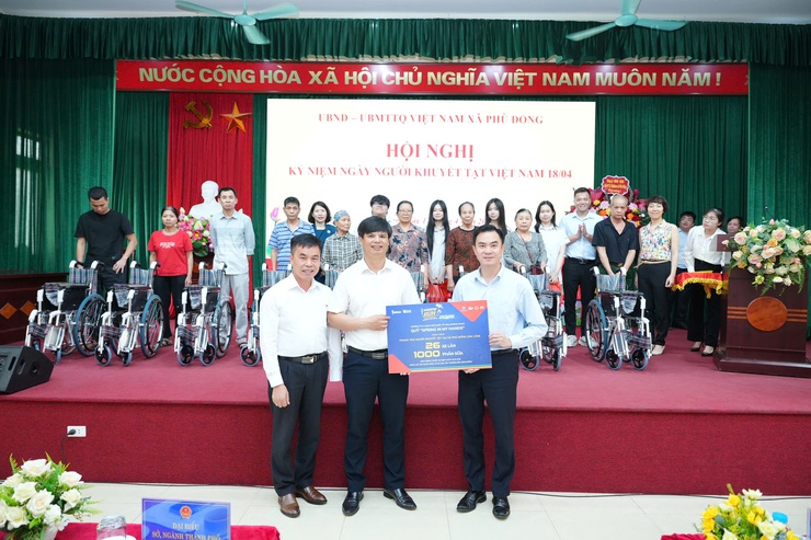 Xã Phù Đổng tổ chức Hội nghị kỷ niệm Ngày người khuyết tật Việt Nam 18/4. - Ảnh 4.