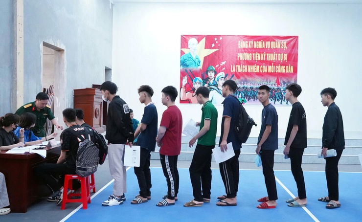 Phường Chương Mỹ thực hiện hiệu quả ngày đầu đăng ký nghĩa vụ quân sự năm 2026- Ảnh 1.