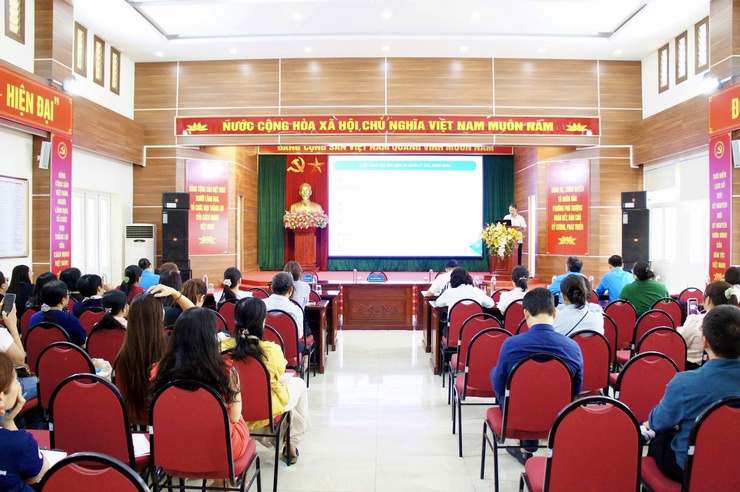 Phường Phú Thượng tăng cường thực hiện chính sách BHXH, BHYT, BHTN – đồng hành cùng doanh nghiệp và người lao động- Ảnh 2.