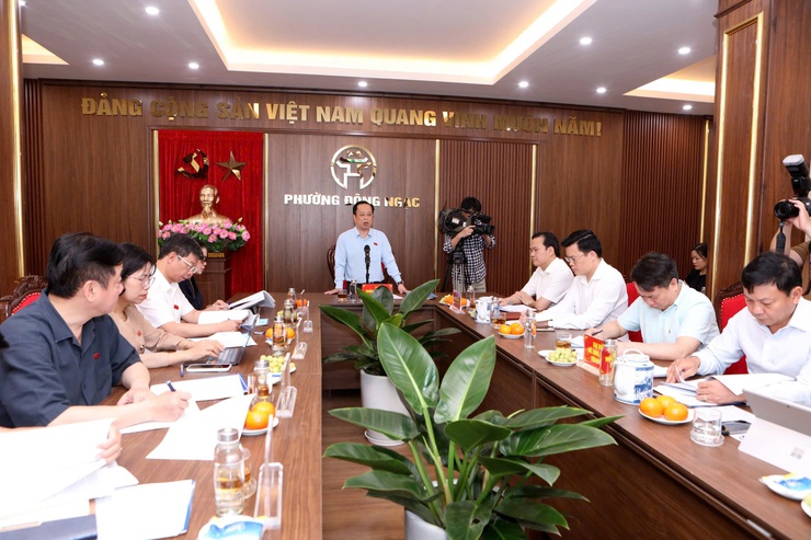 Đoàn Giám sát của Thường trực HĐND Thành phố Hà Nội về giám sát việc triển khai các dự án thoát nước, việc chống úng ngập trên địa bàn Thành phố- Ảnh 2.