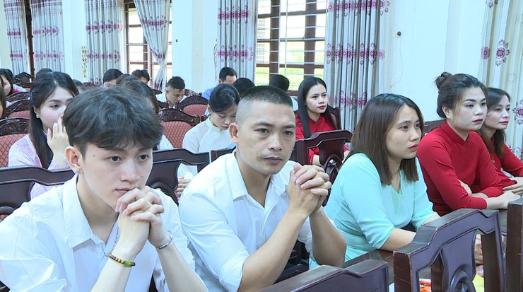 Lễ bế giảng lớp bồi dưỡng lý luận chính trị dành cho đảng viên mới khóa I năm 2026- Ảnh 3.