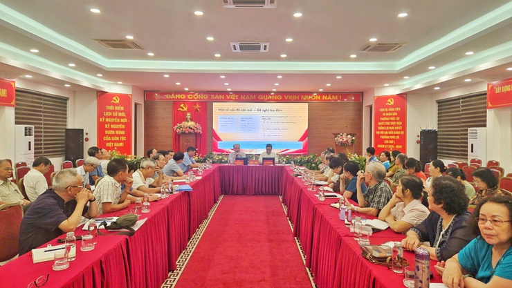 Hội nghị Toạ đàm về ban hành Nghị quyết, Kết luận của chi bộ sau kỳ họp hằng tháng; hướng dẫn một số nội dung về thu, nộp đảng phí- Ảnh 1.