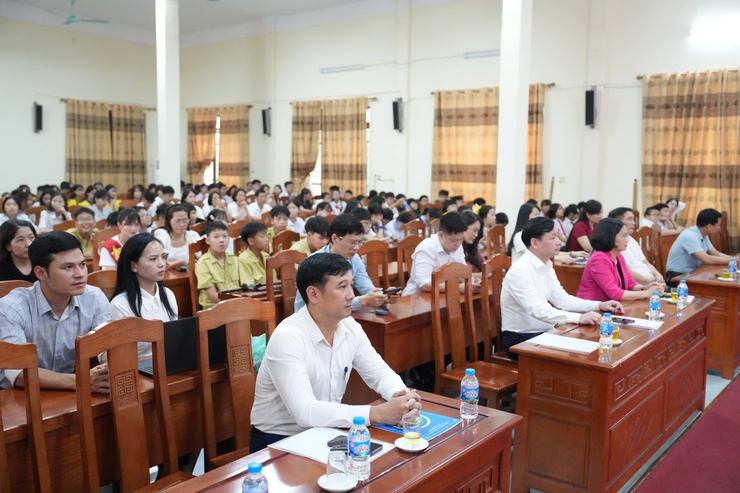 Ra mắt phòng đọc cộng đồng và Ngày hội đọc sách năm 2026 với chuyên đề “ sách - ứng dụng trong cuộc sống”- Ảnh 3.