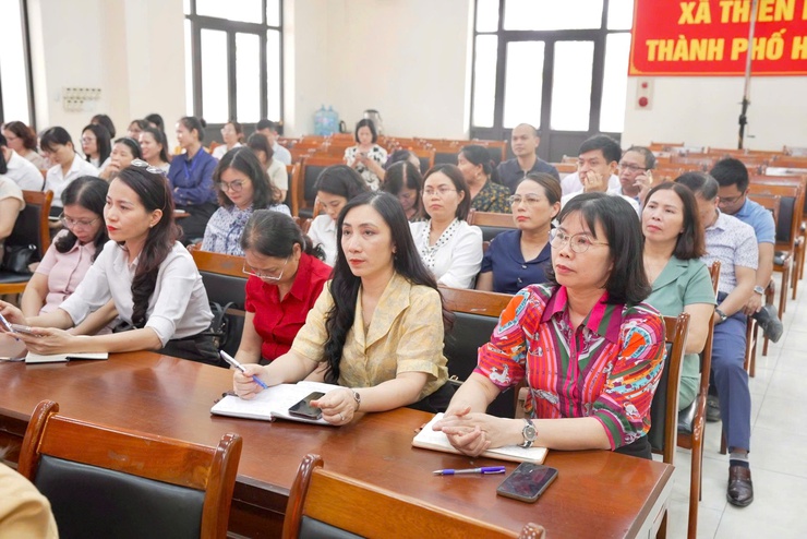 UBND xã Thiên Lộc giao ban Ban Chỉ đạo về phát triển khoa học, công nghệ, đổi mới sáng tạo, chuyển đổi số, cải cách hành chính và Đề án 06: Quyết liệt nâng cao chất lượng phục vụ người dân- Ảnh 10.