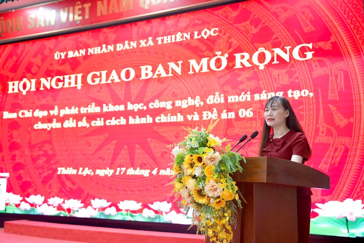 UBND xã Thiên Lộc giao ban Ban Chỉ đạo về phát triển khoa học, công nghệ, đổi mới sáng tạo, chuyển đổi số, cải cách hành chính và Đề án 06: Quyết liệt nâng cao chất lượng phục vụ người dân- Ảnh 4.