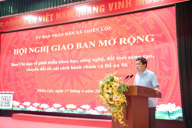 UBND xã Thiên Lộc giao ban Ban Chỉ đạo về phát triển khoa học, công nghệ, đổi mới sáng tạo, chuyển đổi số, cải cách hành chính và Đề án 06: Quyết liệt nâng cao chất lượng phục vụ người dân- Ảnh 6.