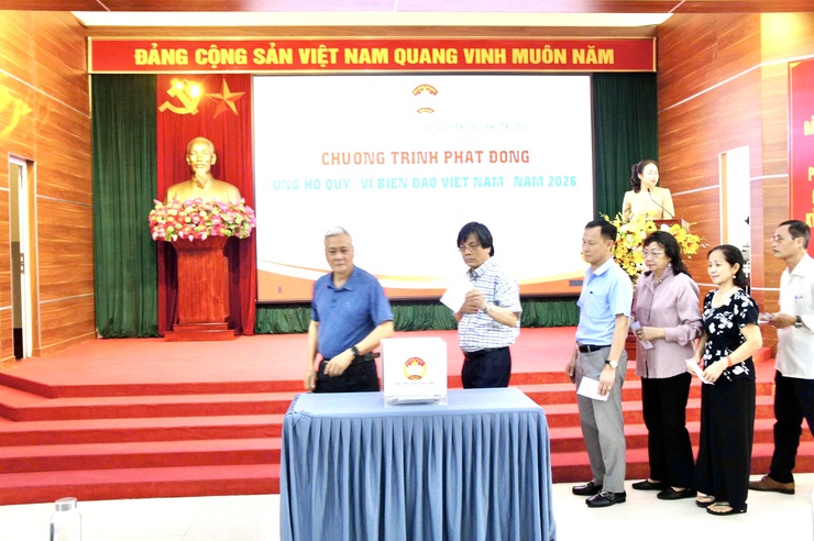 Lan tỏa tinh thần hướng về biển, đảo – Phú Thượng tổ chức phát động ủng hộ quỹ năm 2026- Ảnh 10.