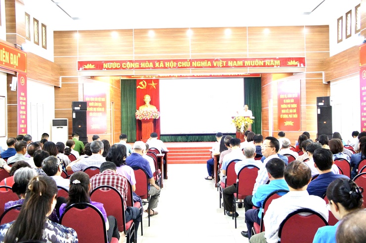 Phường Phú Thượng tổ chức hội nghị thông tin thời sự trong nước và thế giới quý I năm 2026- Ảnh 2.