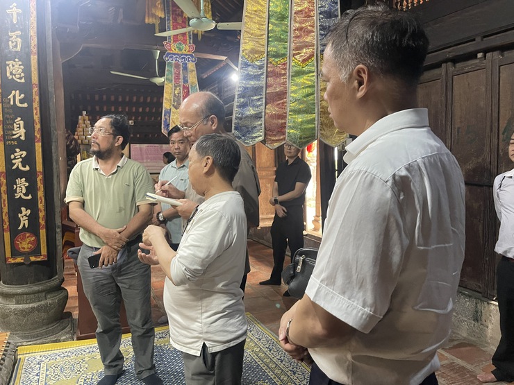 Đoàn công tác của Trung tâm Bảo tồn Di sản Thăng Long – Hà Nội về khảo sát, nghiên cứu tại Chùa Bối Khê – Di tích Quốc gia đặc biệt- Ảnh 2.