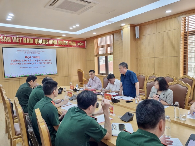 Đẩy mạnh giám sát Chi bộ Quân sự Phường Phú Thượng, nâng cao chất lượng nhiệm vụ quân sự, quốc phòng- Ảnh 2.