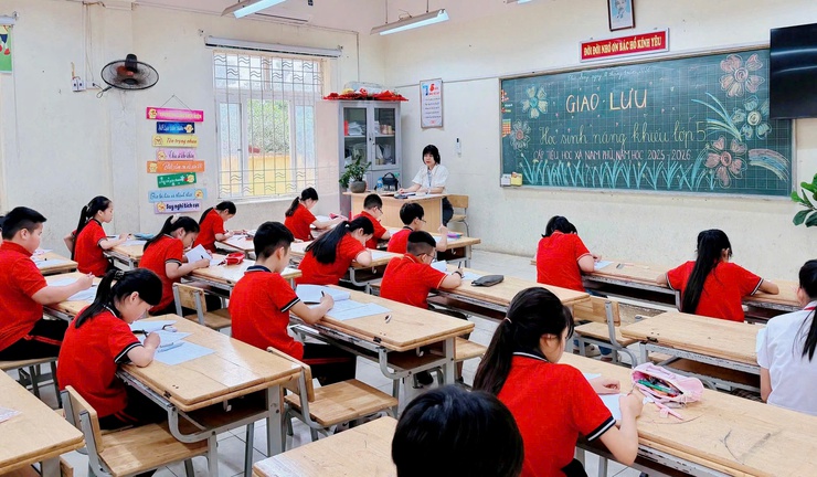 Sân chơi trí tuệ cho học sinh năng khiếu xã Nam Phù: Lan toả tinh thần học tập tích cực- Ảnh 4.