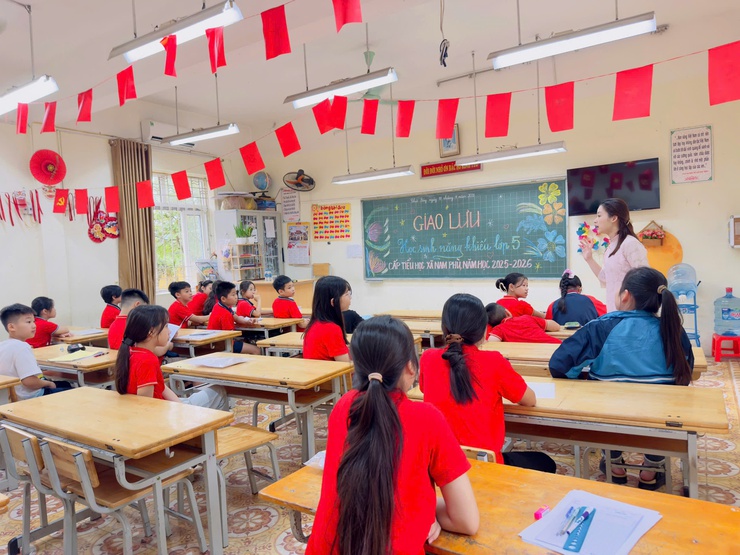 Sân chơi trí tuệ cho học sinh năng khiếu xã Nam Phù: Lan toả tinh thần học tập tích cực- Ảnh 7.