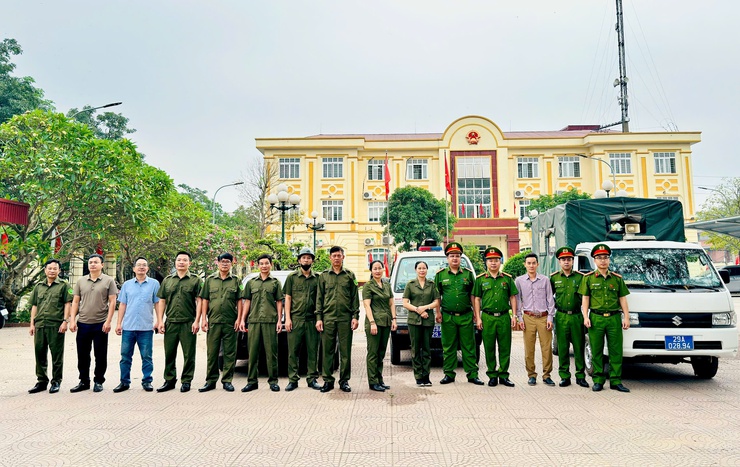 Nam Phù - giải pháp căn cơ để tháo gỡ "điểm nghẽn" về trật tự đô thị- Ảnh 1.