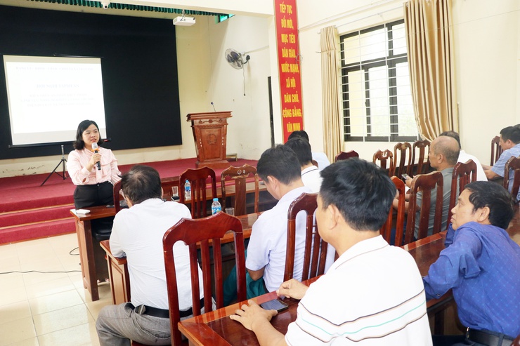 Hội nghị tập huấn an toàn thực phẩm lĩnh vực nông nghiệp và công thương trên địa bàn xã Trần Phú- Ảnh 3.