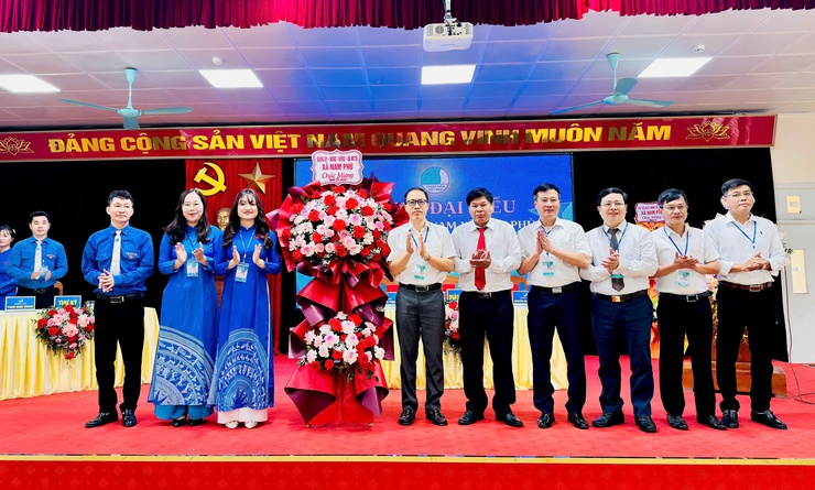 Thanh niên Nam Phù: Viết tiếp khát vọng cống hiến trong kỷ nguyên số- Ảnh 1.