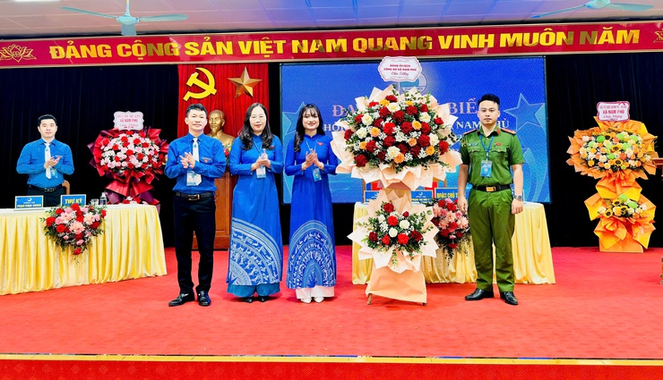 Thanh niên Nam Phù: Viết tiếp khát vọng cống hiến trong kỷ nguyên số- Ảnh 3.