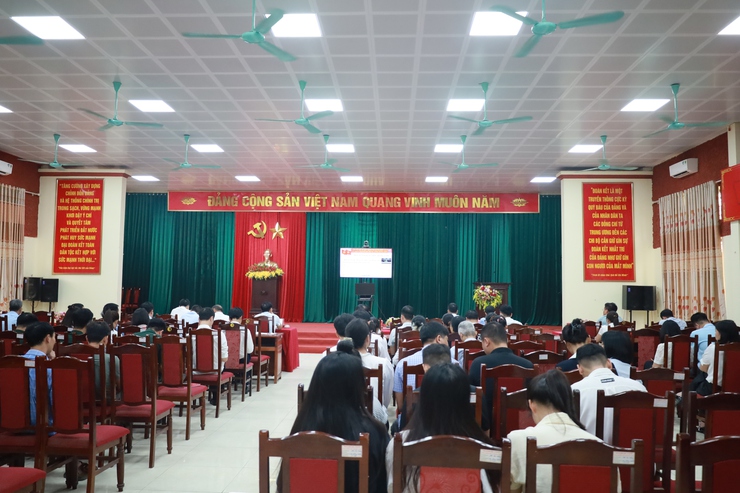 Xã Minh Châu tham dự hội nghị toàn quốc nghiên cứu, học tập, quán triệt Nghị quyết Hội nghị lần thứ Hai – Ban Chấp hành Trung ương Đảng khóa XIV.- Ảnh 5.