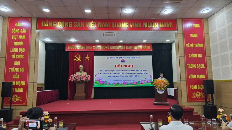 Chung tay vệ sinh môi trường, chủ động phòng chống dịch bệnh- Ảnh 2.