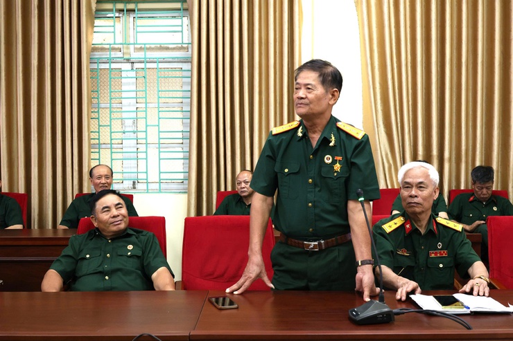 Hội nghị tọa đàm CCB xã Vân Đình góp ý xây dựng Đảng, chính quyền và nông thôn mới- Ảnh 3.