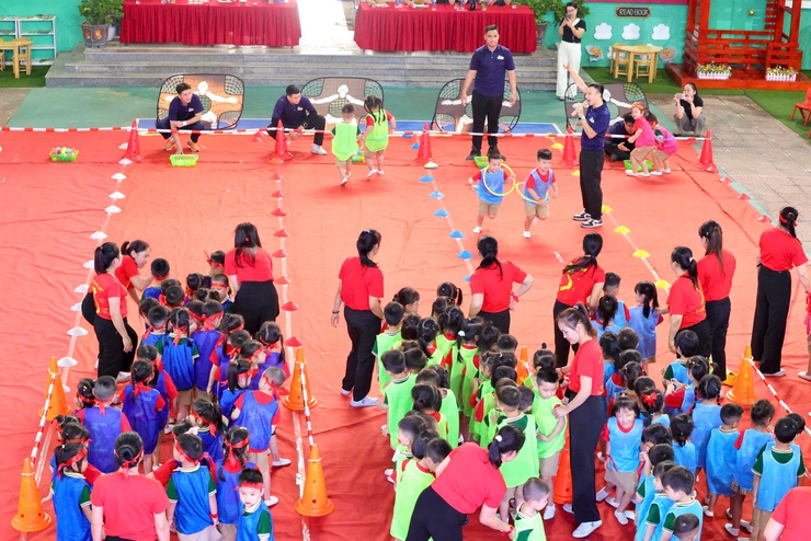 Trường Mầm non Thụy Lâm tưng bừng tổ chức Ngày hội thể thao năm học 2025–2026- Ảnh 7.