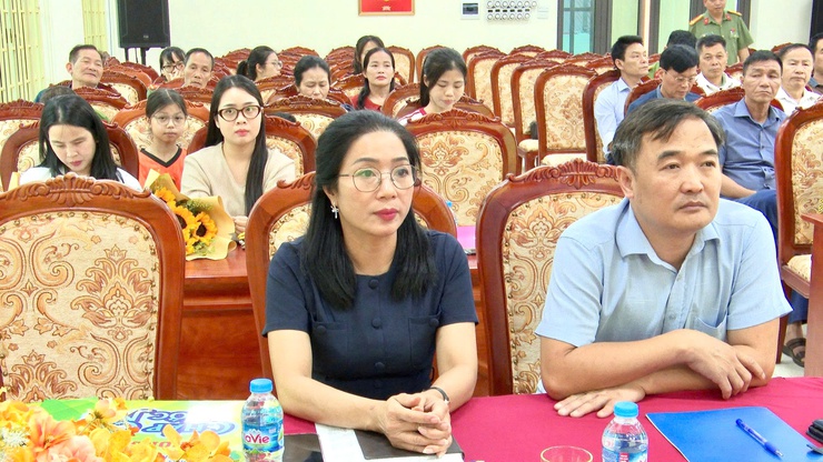 CÔNG AN XÃ THƯ LÂM TỔ CHỨC CHƯƠNG TRÌNH “MẸ ĐỠ ĐẦU” VÀ PHONG TRÀO “CHẮP CÁNH ƯỚC MƠ”.- Ảnh 4.